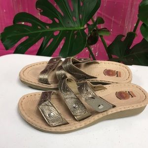 Earth Spirit sandal gold 3 strap with Velcro